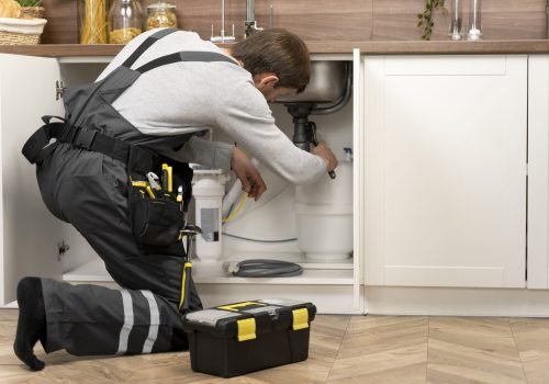 service-maintenance-worker-repairing